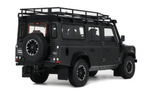 Land Rover Defender 110 SW Adventure Edition Corris Grey GT Spirit 1:18 GT968 Смола — снимка 2 от 5