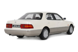 Lexus LS 400 XF10 Diamond White Pearl Otto 1:18 OT1277 Смола — снимка 2 от 5