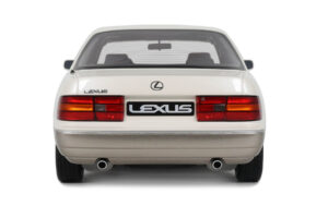 Lexus LS 400 XF10 Diamond White Pearl Otto 1:18 OT1277 Смола — снимка 5 от 5