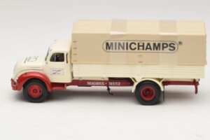Magirus-Deutz S 7500 Jupiter Камион с Открита Платформа Бял Червен Minichamps 1:43 439141022 Метал — снимка 3 от 6