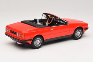 Maserati Biturbo Spyder Червен Minichamps 1:18 107123530 Смола — снимка 2 от 6