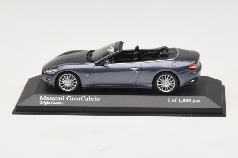 Maserati GranCabrio Сив Металик Minichamps 1:43 Maserati GranCabrio Сив Металик Minichamps 1:43 400123931 Метал