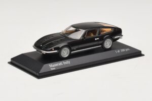 Maserati Indy Черен Minichamps 1:43 437123121 Метал — снимка 2 от 4