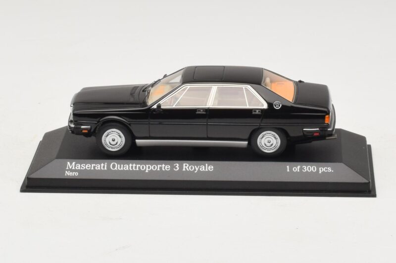 Maserati Quattroporte III Royale Черен Minichamps 1:43 Maserati Quattroporte III Royale Черен Minichamps 1:43 437123501 Метал