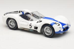 Maserati Tipo 61 #5 S. Moss / D. Gurney Camoradi ADAC 1000km Nurburgring Winner 1960 Minichamps 1:18 100601205 Метал — снимка 6 от 8