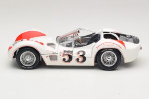Maserati Tipo 61 #53 B. Krause Los Angeles Times Grand Prix Winner 1960 Minichamps 1:18 100601253 Метал — снимка 4 от 8