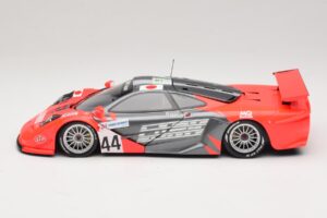 McLaren F1 GTR Lark #44 Tsuchiya / Ayles 24 Hours of Le Mans 1997 Minichamps 1:18 530133744 Метал — снимка 4 от 8