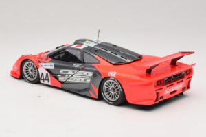 McLaren F1 GTR Lark #44 Tsuchiya / Ayles 24 Hours of Le Mans 1997 Minichamps 1:18 530133744 Метал — снимка 7 от 8