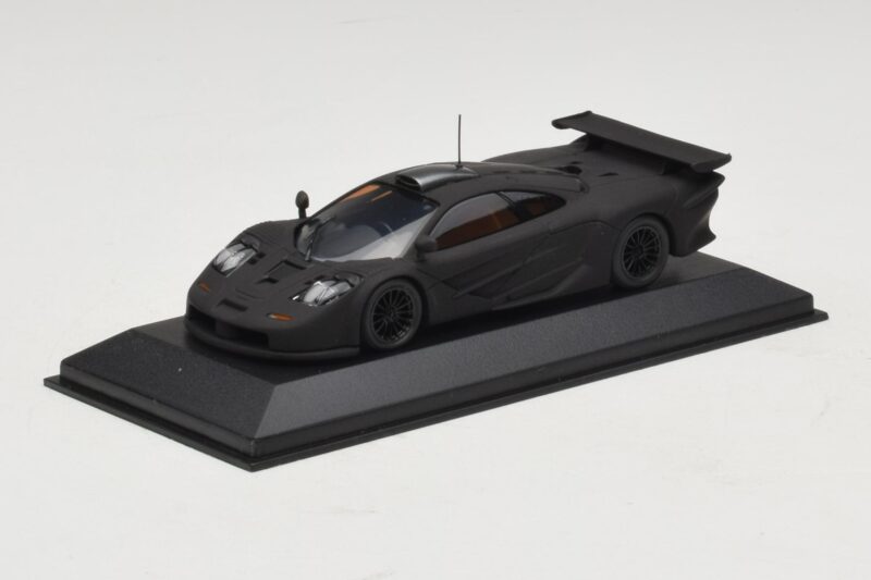 McLaren F1 GTR Longtail Черен Мат 1997 Minichamps 1:43 MCLAREN010 Метал