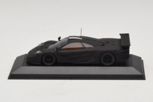 McLaren F1 GTR Longtail Черен Мат 1997 Minichamps 1:43 MCLAREN010 Метал — снимка 3 от 4