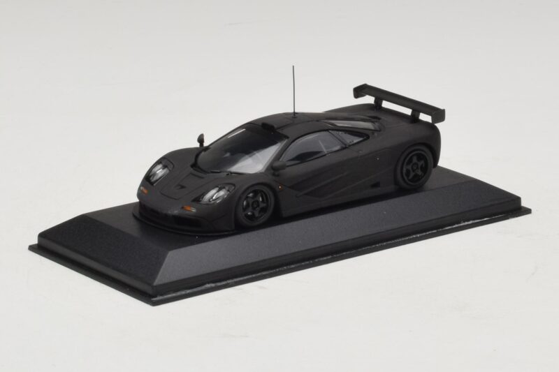 McLaren F1 GTR Prototype Черен Мат С Черни Джанти Minichamps 1:43 MCLAREN009 Метал
