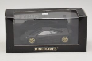 McLaren F1 GTR Prototype Черен Мат Със Златни Джанти Minichamps 1:43 MCLAREN008 Метал — снимка 4 от 4