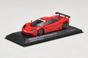 McLaren F1 GTR Prototype World Special Червен Minichamps 1:43 MCLAREN007 Метал
