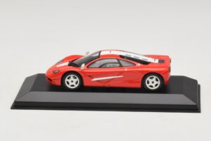 McLaren F1 Червен С Бели Райета Minichamps 1:43 MCLAREN005 Метал — снимка 3 от 4
