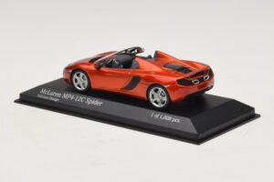 McLaren MP4-12C Spider Оранжев Металик Minichamps 1:43 530133030 Метал — снимка 3 от 4