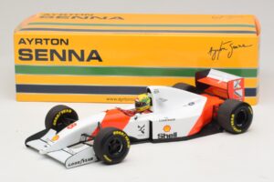 McLaren MP4/8 Ford #8 A. Senna Winner Japanese GP 1993 Minichamps 1:18 540931878 Метал — снимка 2 от 7