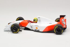 McLaren MP4/8 Ford #8 A. Senna Winner Japanese GP 1993 Minichamps 1:18 540931878 Метал — снимка 4 от 7