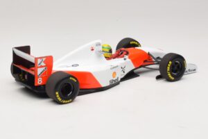 McLaren MP4/8 Ford #8 A. Senna Winner Japanese GP 1993 Minichamps 1:18 540931878 Метал — снимка 6 от 7