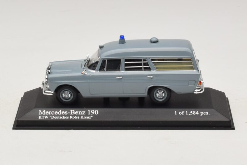 Mercedes 190 W110 Линейка DRK Minichamps 1:43 400037270 Метал