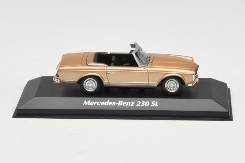 Mercedes 230 SL W113 Златист Металик Maxichamps 1:43 Mercedes 230 SL W113 Златист Металик Maxichamps 1:43 940032230 Метал