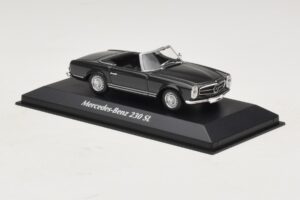 Mercedes 230 SL W113 Сив Maxichamps 1:43 94003231 Метал — снимка 3 от 4