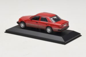 Mercedes 300D W124 Turbo Червен Minichamps 1:43 3210 Метал — снимка 3 от 4