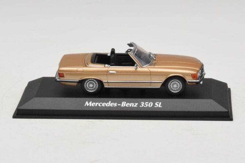 Mercedes 350 SL R107 Златист Maxichamps 1:43 940033431 Метал