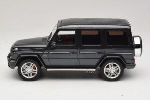 Mercedes AMG G63 W463 Черен GT Spirit 1:18 GT035 Смола — снимка 3 от 6
