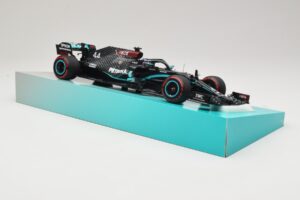 Mercedes AMG Petronas W11 EQ Performance #44 L. Hamilton 91st F1 Win Eifel GP 2020 Minichamps 1:18 113201144 Метал — снимка 4 от 6