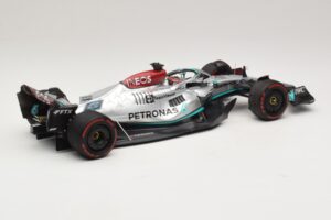Mercedes AMG Petronas W13 E Performance #63 G. Russell Spanish GP 2022 Minichamps 1:18 110220063 Метал — снимка 2 от 7