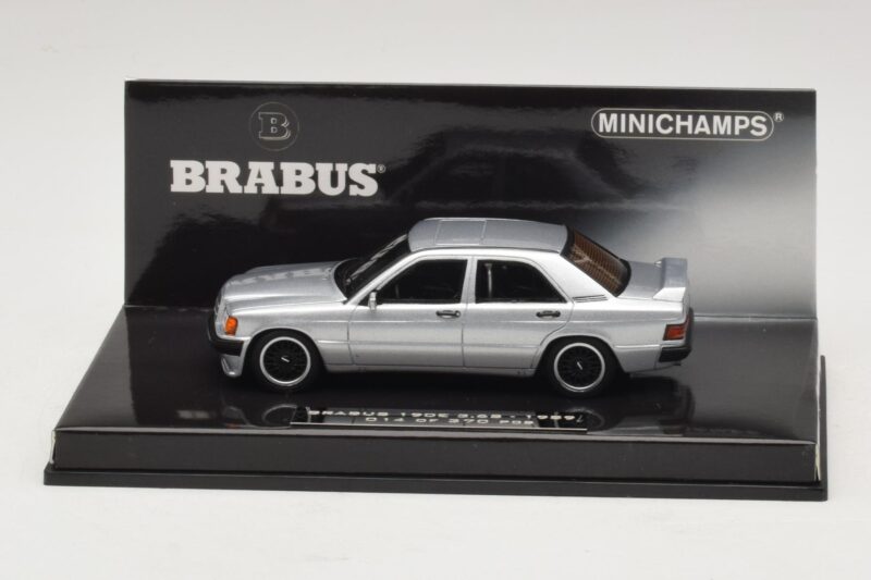 Mercedes Brabus 3.6S 190E W201 Сребърен Minichamps 1:43 437032604 Метал