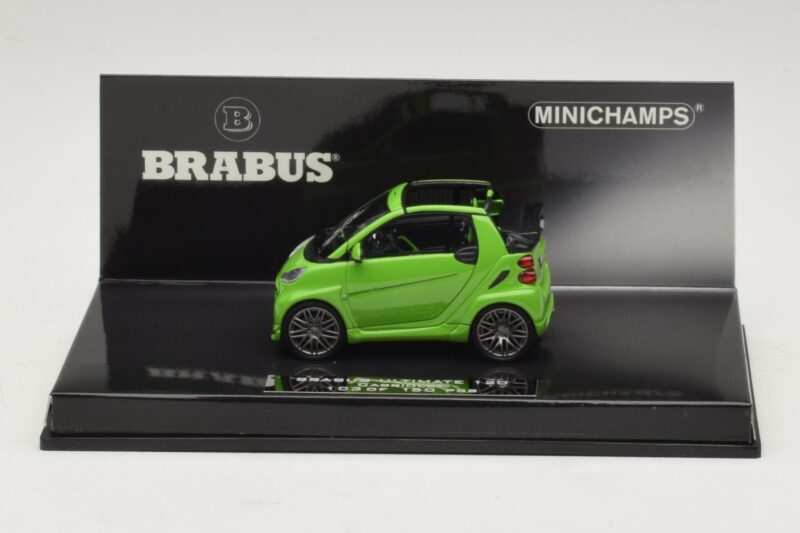 Mercedes Brabus Ultimate 120 Кабриолет Зелен Minichamps 1:43 437032731 Метал