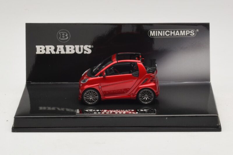 Mercedes Brabus Ultimate 120 Кабриолет Червен Minichamps 1:43 Mercedes Brabus Ultimate 120 Кабриолет Червен Minichamps 1:43 437032730 Метал