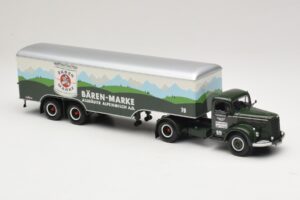 Mercedes LS315 Koffersattelzug Bärenmarke Minichamps 1:43 499034780 Метал — снимка 4 от 6