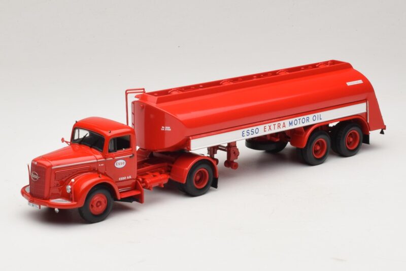 Mercedes LS315 Tanksattelzug Esso Minichamps 1:43 499034770 Метал
