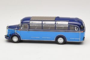 Mercedes O 3500 Автобус Светлосин Тъмносин Minichamps 1:43 439360011 Метал — снимка 3 от 6