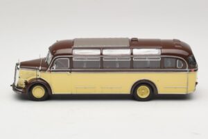 Mercedes O 3500 Автобус Sadar Minichamps 1:43 439360010 Метал — снимка 3 от 6
