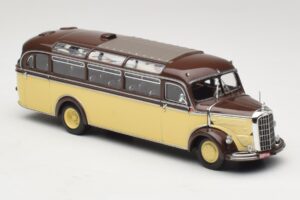 Mercedes O 3500 Автобус Sadar Minichamps 1:43 439360010 Метал — снимка 4 от 6