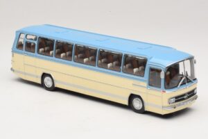 Mercedes O302 Син Кремав Minichamps 1:43 439035181 Метал — снимка 4 от 6