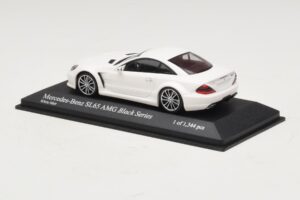 Mercedes SL65 AMG R230 Black Series Мат Бял Minichamps 1:43 400038222 Метал — снимка 3 от 4