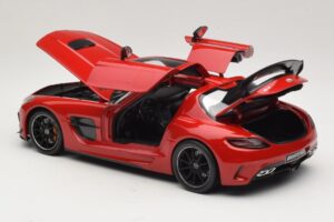 Mercedes SLS AMG C197 Black Series Червен Minichamps 1:18 110033022 Метал — снимка 5 от 8
