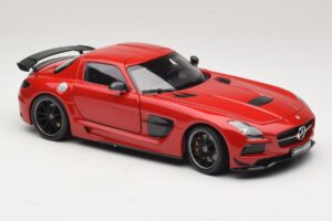 Mercedes SLS AMG C197 Black Series Червен Minichamps 1:18 110033022 Метал — снимка 6 от 8