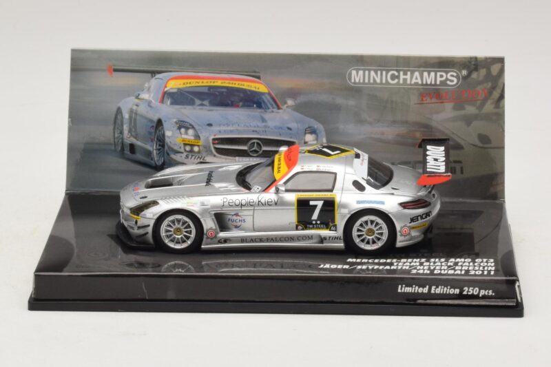 Mercedes SLS AMG GT3 #7 Black Falcon Jager / Seyffarth 24 Hours of Dubai 2011 Minichamps 1:43 437110307 Метал
