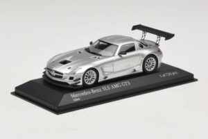 Mercedes SLS AMG GT3 Сребърен Minichamps 1:43 410113202 Метал — снимка 2 от 4