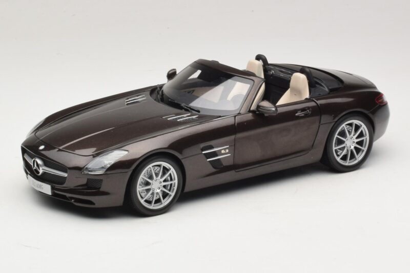 Mercedes SLS AMG Sepang Brown Minichamps 1:18 B66960080 Метал