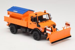 Mercedes Unimog 1300 L Снегорин Оранжев Minichamps 1:43 439033060 Метал — снимка 4 от 6