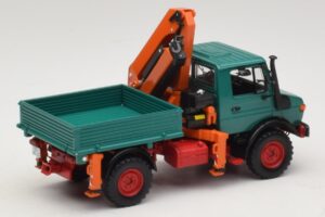 Mercedes Unimog 1300 L Самосвал с Товарен Кран Minichamps 1:43 439033000 Метал — снимка 2 от 6