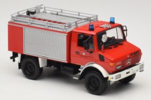 Mercedes Unimog 1300 L TLF 8/18 FF Oberammergau Minichamps 1:43 439033071 Метал — снимка 4 от 6