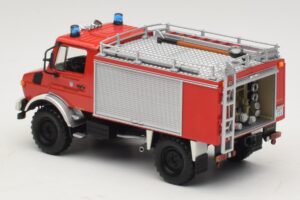 Mercedes Unimog 1300 L TLF 8/18 FF Oberammergau Minichamps 1:43 439033071 Метал — снимка 5 от 6