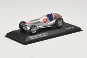 Mercedes W125 R. Caracciola German GP 1937 Minichamps 1:43 400370012 Метал — снимка 2 от 3